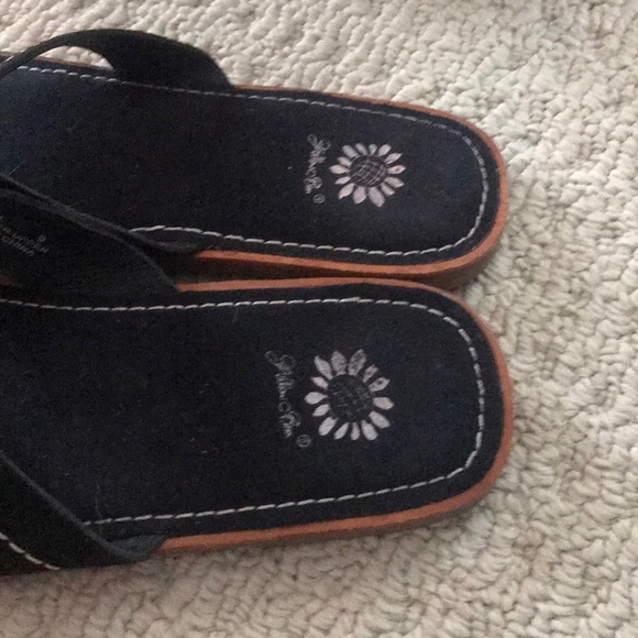 Sandals - Picture 3 of 5